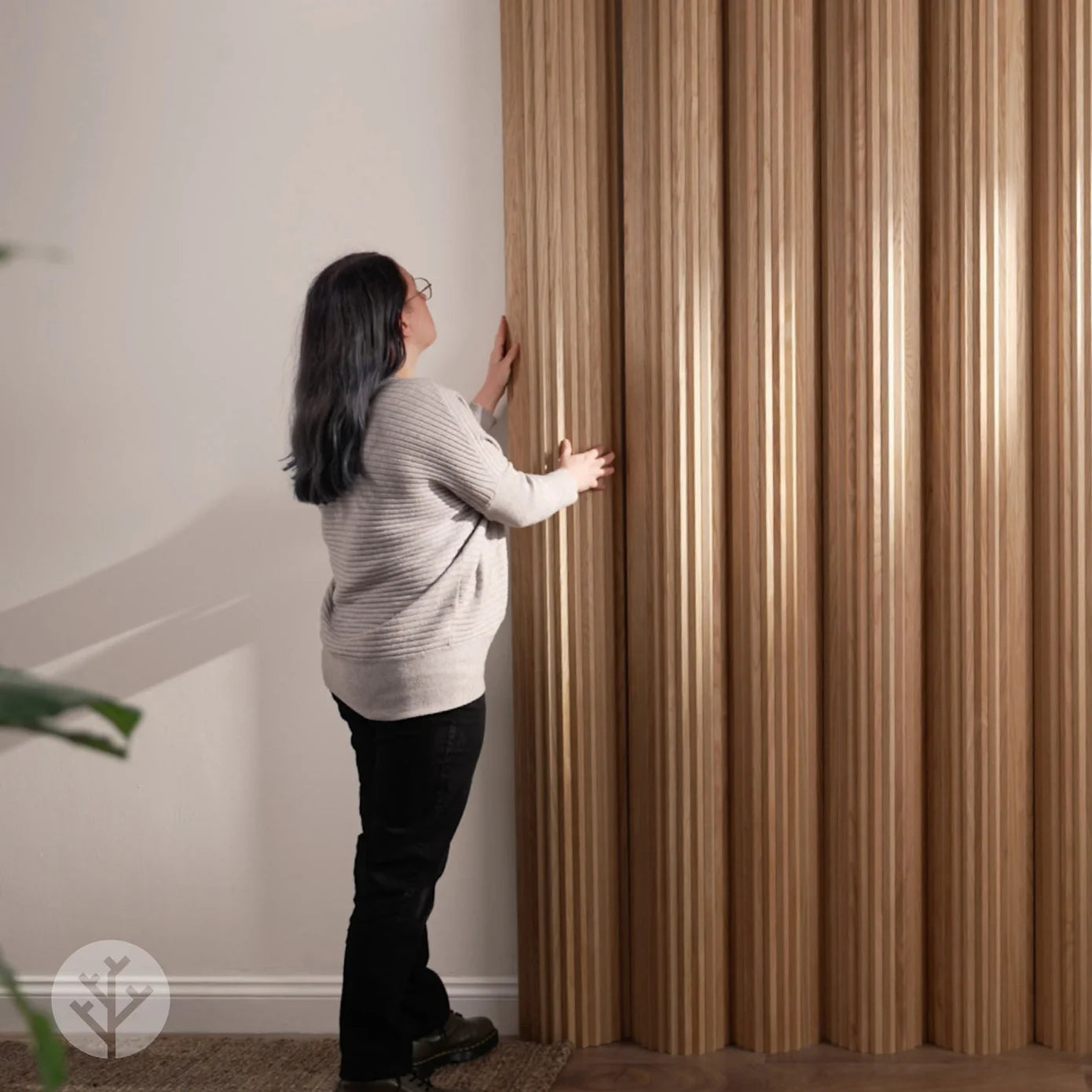 Flutto™ Oak Zigzag Flexible Tambour Wood Panels